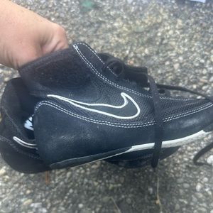 Youth wrestling shoes Nike size 4.5